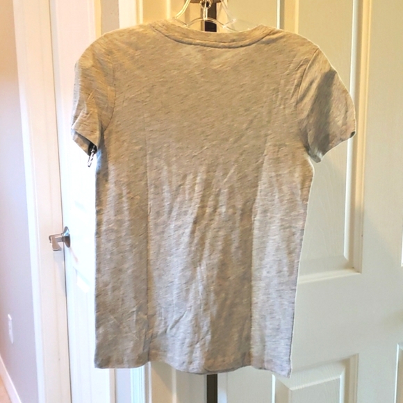 1901 by Nordstrom Christmas Holiday Graphic Print T-Shirt Santa is Watching - Picture 4 of 4